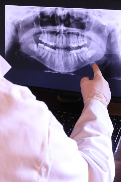 Best Cracked Tooth Emergency Dentist  in Garden City Park, NY
